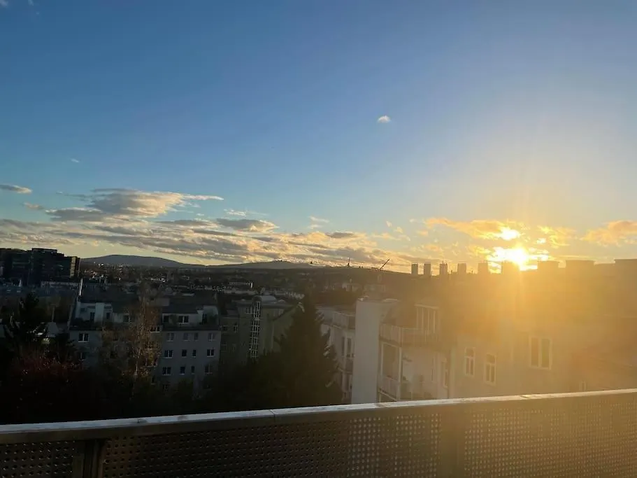 Rooftop Terrace- Panoramablick Ueber Wien Apartment Vienna